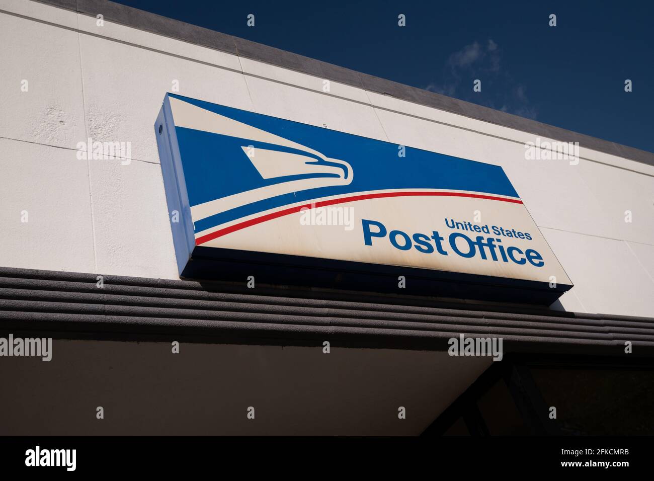 Washington, USA. 30th Apr, 2021. A general view of a United States Postal Service (USPS) logo on a U.S. Post Office sign at a storefront in Washington, DC, on Friday, April 30, 2021, amid the coronavirus pandemic. Earlier this week President Biden gave his first address to Congress, as COVID-19 cases exponentially surge to unseen levels in India and confirmed case counts in America hover above 50,000 daily. (Graeme Sloan/Sipa USA) Credit: Sipa USA/Alamy Live News Stock Photo