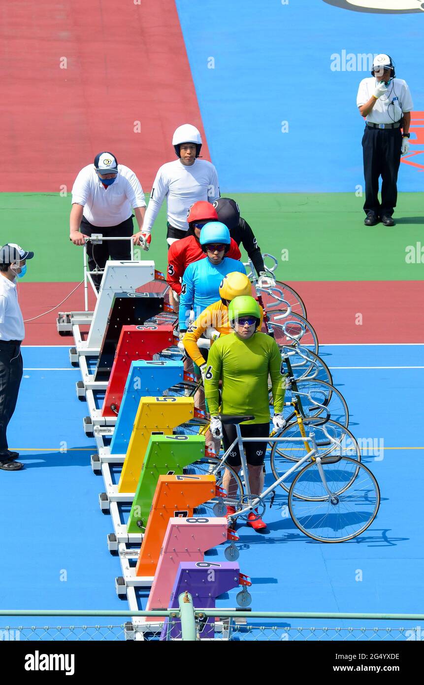 'Keirin' cycle racing at Kyoto Keirin Racetrack in Mukomachi, Kyoto, Japan. Stock Photo