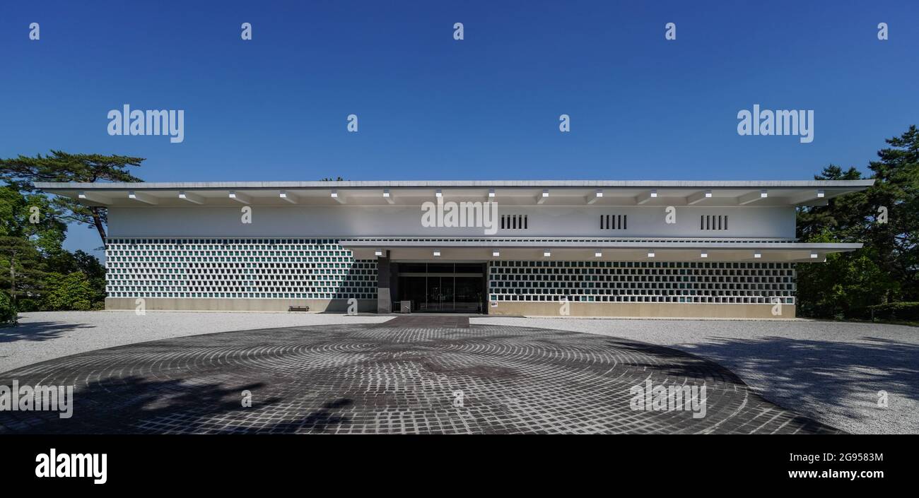 The Museum of Japanese Art Yamato Bunkakan, Exhibition Hall, modern architecture building designed by Japanese architect Yoshida Isoya in Nara, Japan Stock Photo