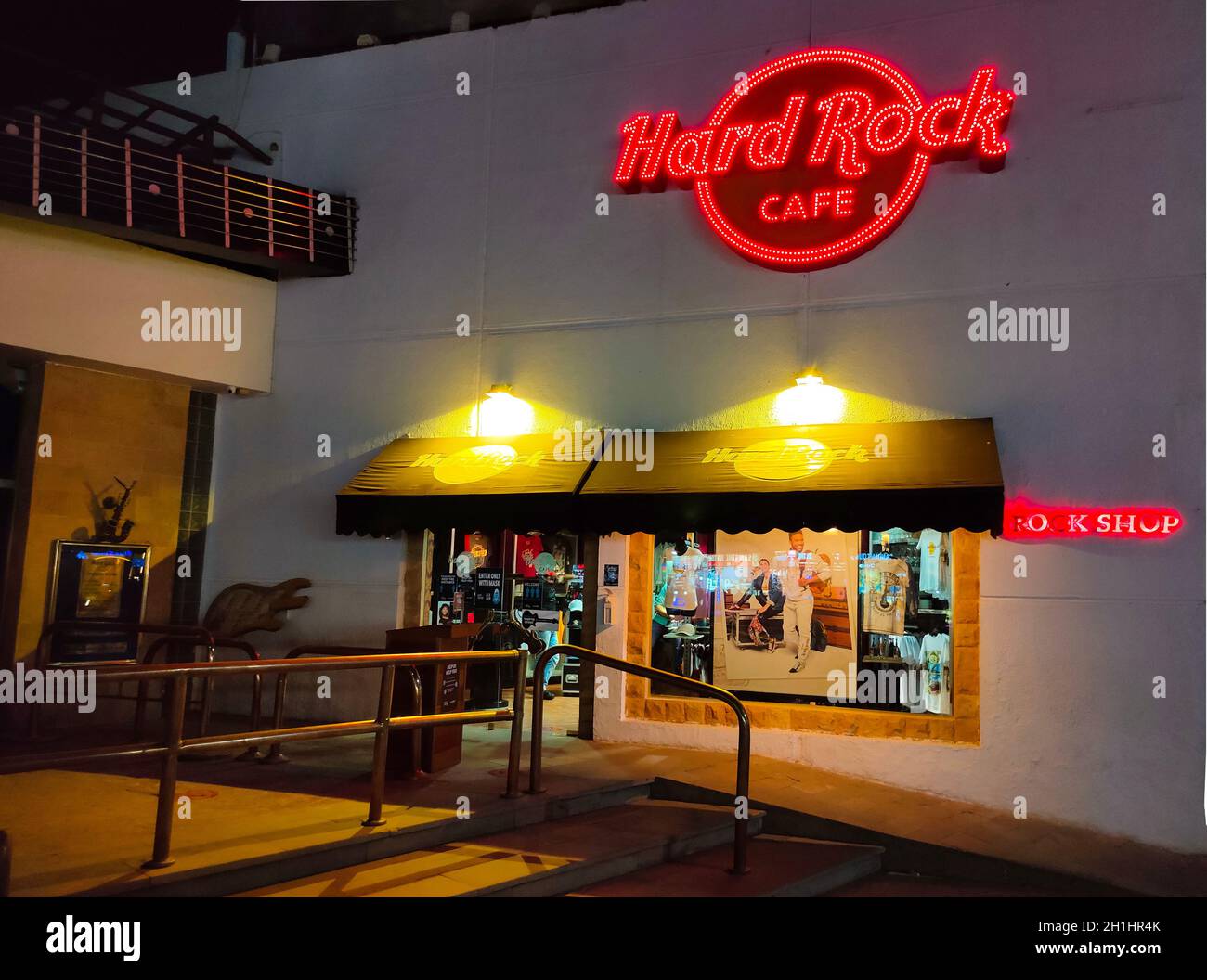 Sharm El Sheikh, Egypt - September 13, 2020: Hard Rock Cafe in popular shopping and entertainment district of Naama Bay in evening at Sharm El Sheikh, Stock Photo