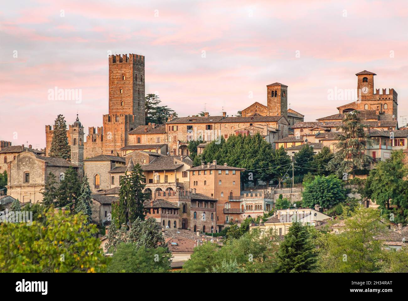 Rocca Viscontea (Visconti castle) of Castell'Arquato in Emilia-Romagna, Italy Stock Photo