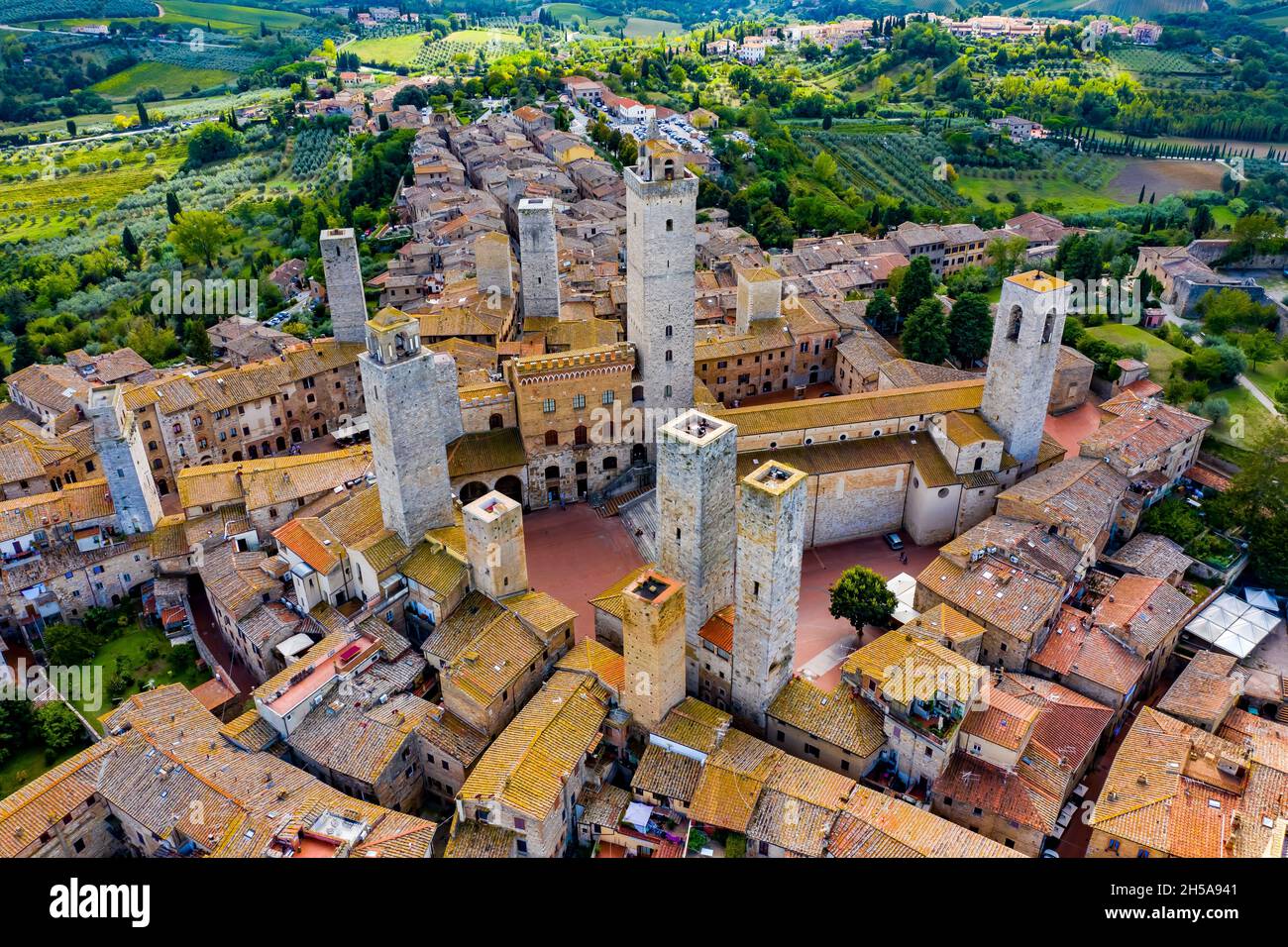 San Gimignano in der Toskana aus der Luft Stock Photo