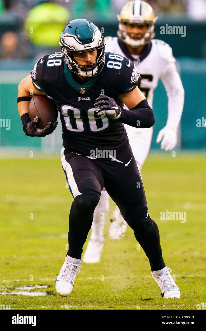 November 21, 2021: Philadelphia Eagles tight end Dallas Goedert (88) in ...