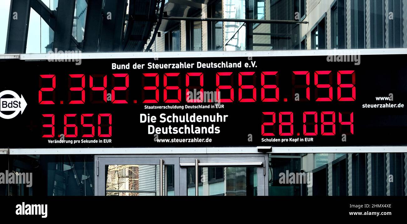 Berlin, Germany, January 28, 2022, 'Germany's Debt Clock,' at the Taxpayers' Association. Stock Photo