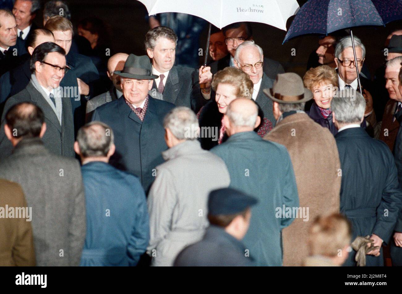 Margaret Thatcher meeting Mikhail Gorbachev, General Secretary of the Central Committee of the Communist Party of the Soviet Union, at Heathrow Airport. 5th April 1989. Stock Photo