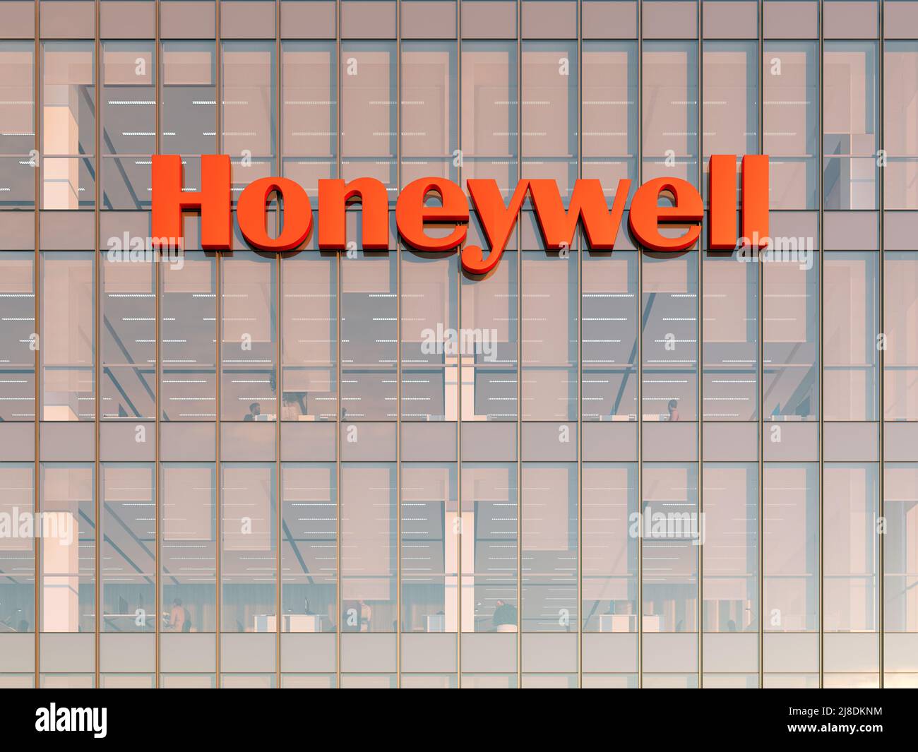 Charlotte, NC, USA. May 2, 2022. Editorial Use Only, 3D CGI. Honeywell Signage Logo on Top of Glass Building. Workplace Company Office Headquarters. Stock Photo