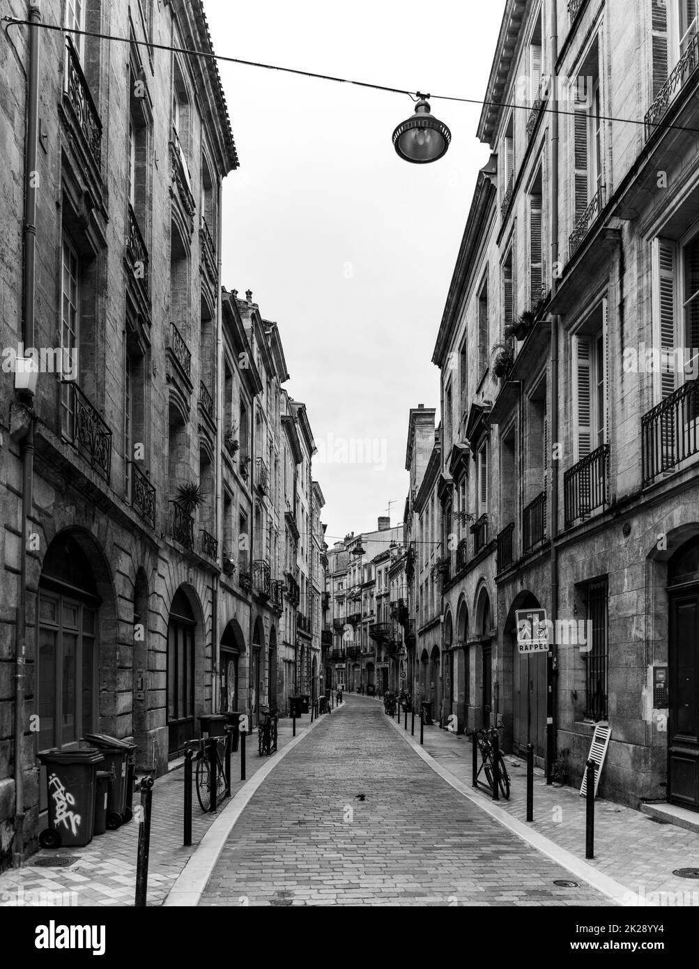 Narrow street alley france Black and White Stock Photos & Images - Alamy