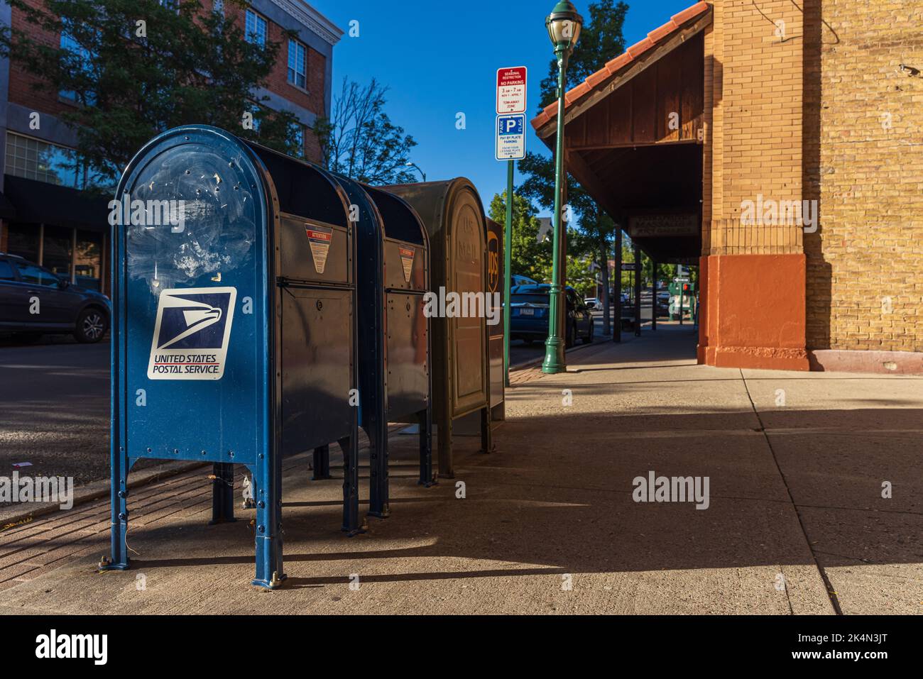 FLAGSTAFF, AZ / USA - SEPTEMBER 1 2022: USPS mailbox on a street in Flagstaff Stock Photo