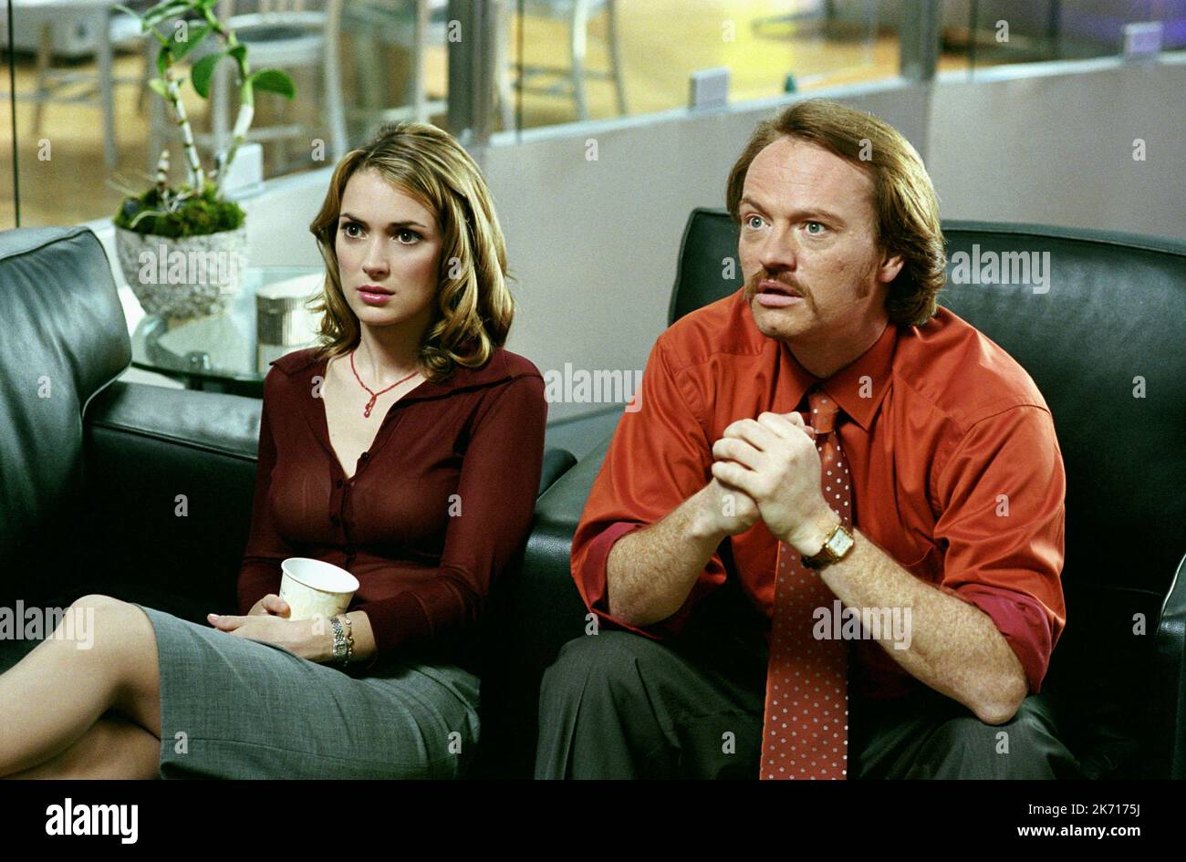 WINONA RYDER, JARED HARRIS, MR. DEEDS, 2002 Stock Photo