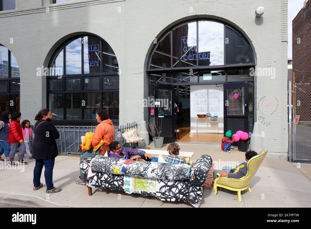 Textile Arts Center, 505 Carroll St, Brooklyn, NYC storefront photo of a community and educational center for fabric and fiber artists in Gowanus. Stock Photo