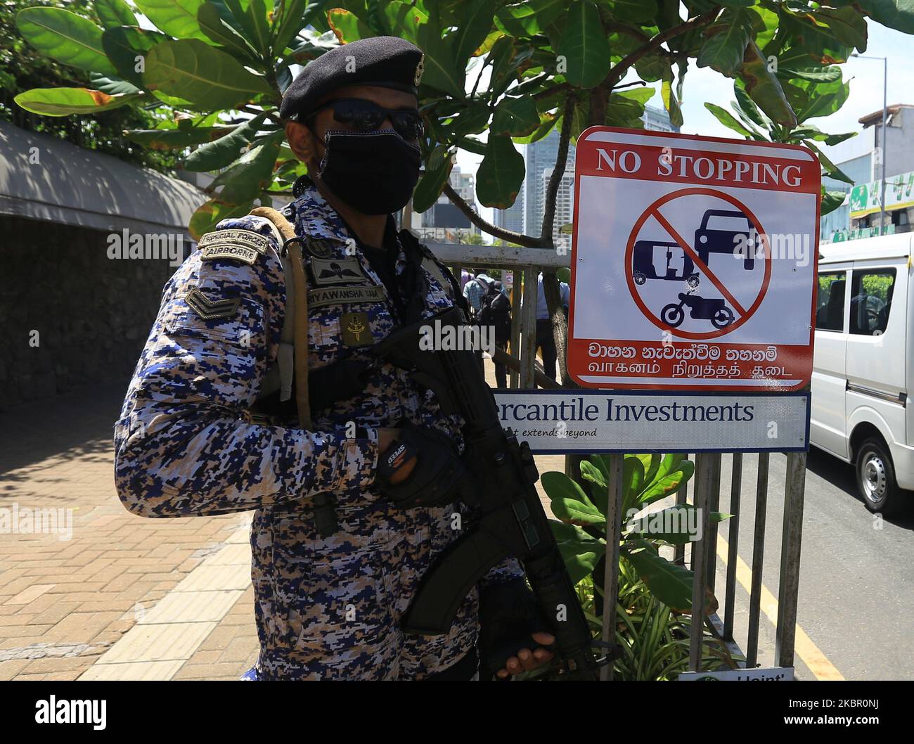 Sri Lankan special Force officers stands outside after stopping a protest against police brutality and the death of George Floyd in front of the United States Embassy In Colombo, Sri Lanka on June 9, 2020. Sri Lanka's Colombo Fort Magistrate's Court had issued an order preventing Frontline Socialist Party (FSP) from holding the protest against the death of George Floyd near the US Embassy in Colombo. (Photo by Tharaka Basnayaka/NurPhoto) Stock Photo