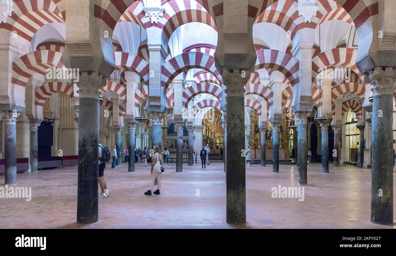 Double-tiered pillars in the hypostyle hall of the Mosque-Cathedral of Cordoba, Andalusia, Spain Stock Photo