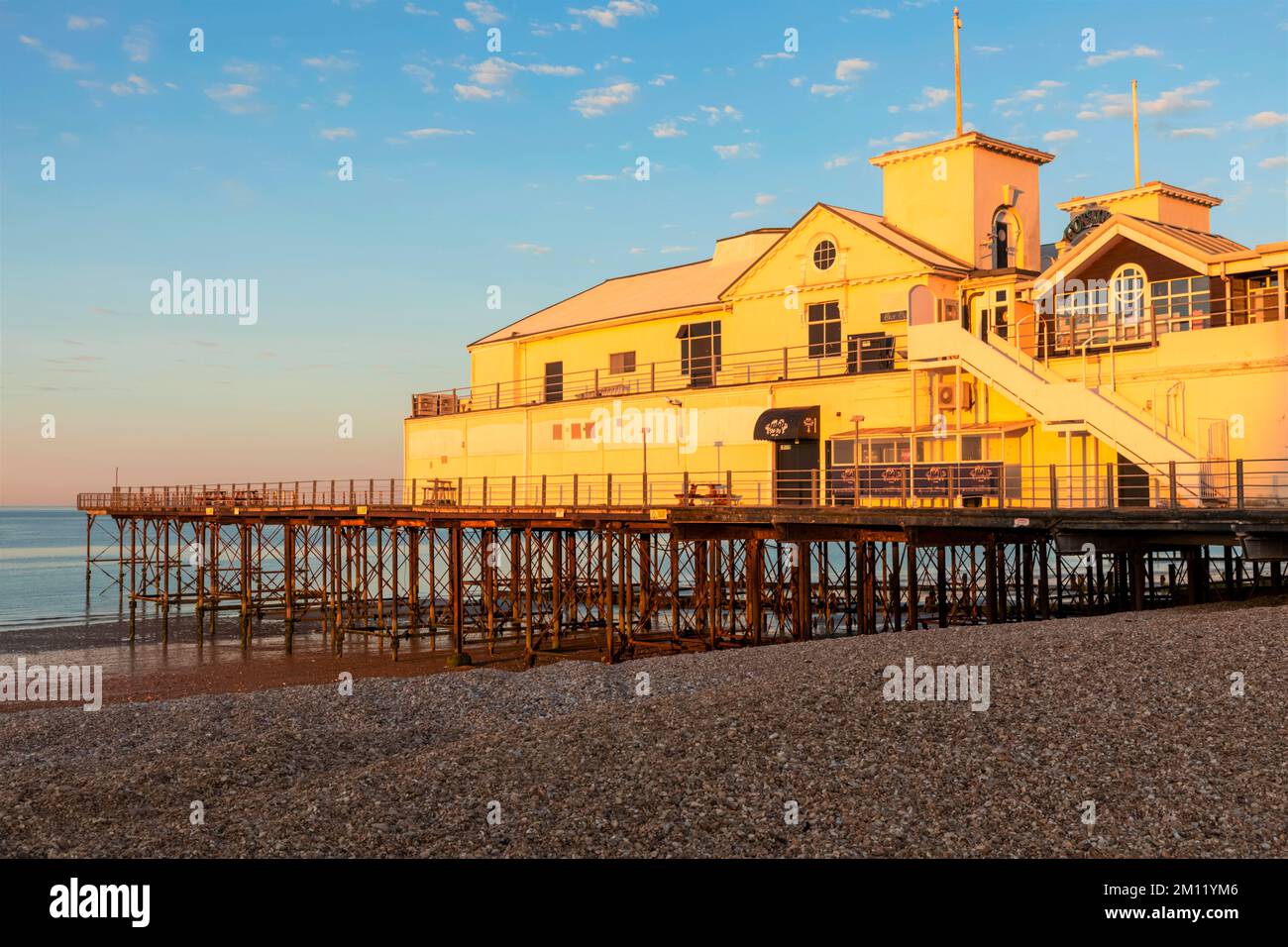 England, West Sussex, Bognor Regis, Bognor Regis Pier and Beach Stock Photo