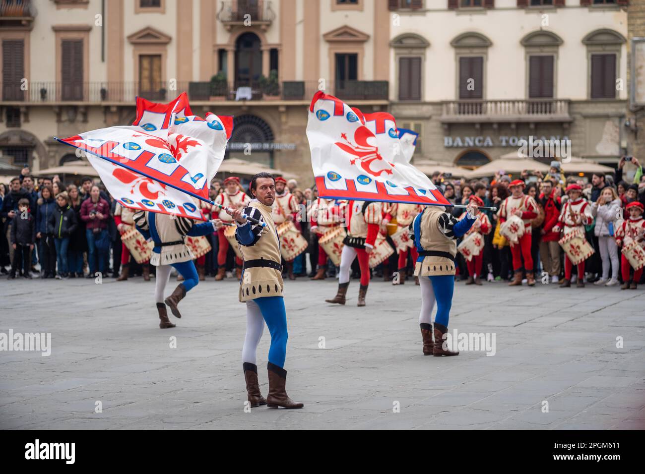 Parade and flag-throwing in the Piazza della Signoria on Feb 18 2023 in honour of Anna Maria Luisa de Medici - the last Medici. Stock Photo