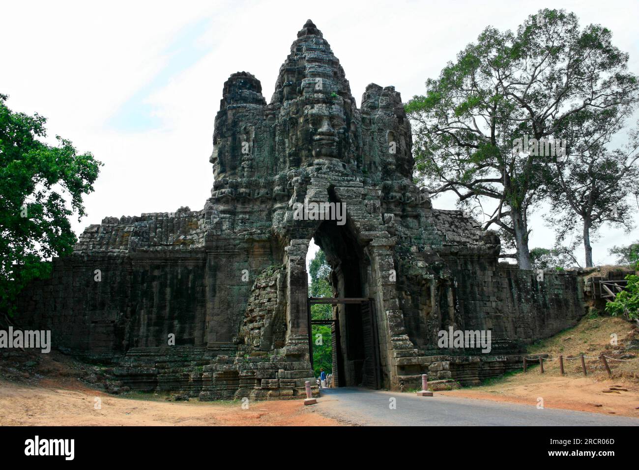 South gate heading to Angkor Thom. Stock Photo