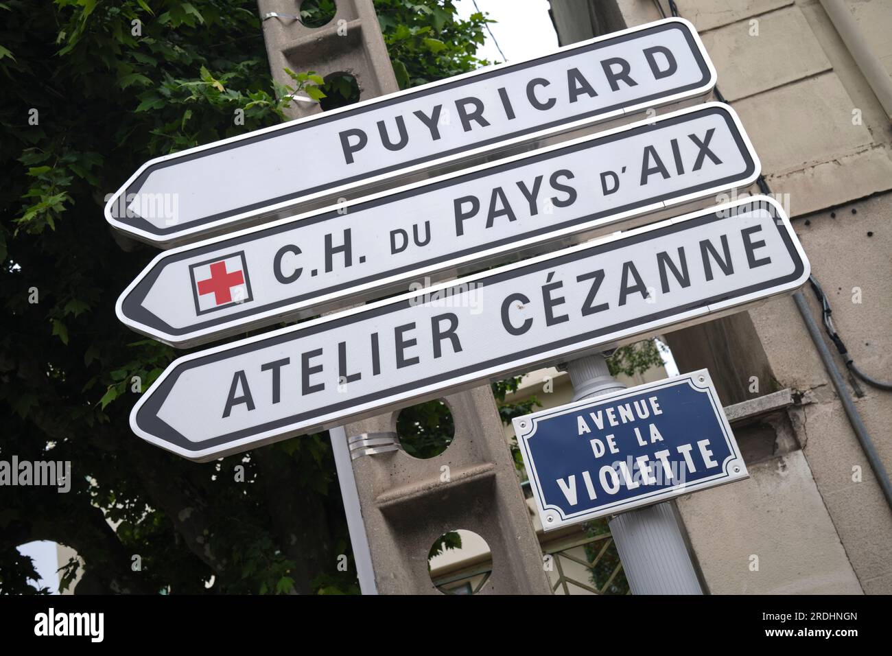 Direction sign to Atelier Cezanne Avenue de la Violette  Aix en Provence France Stock Photo