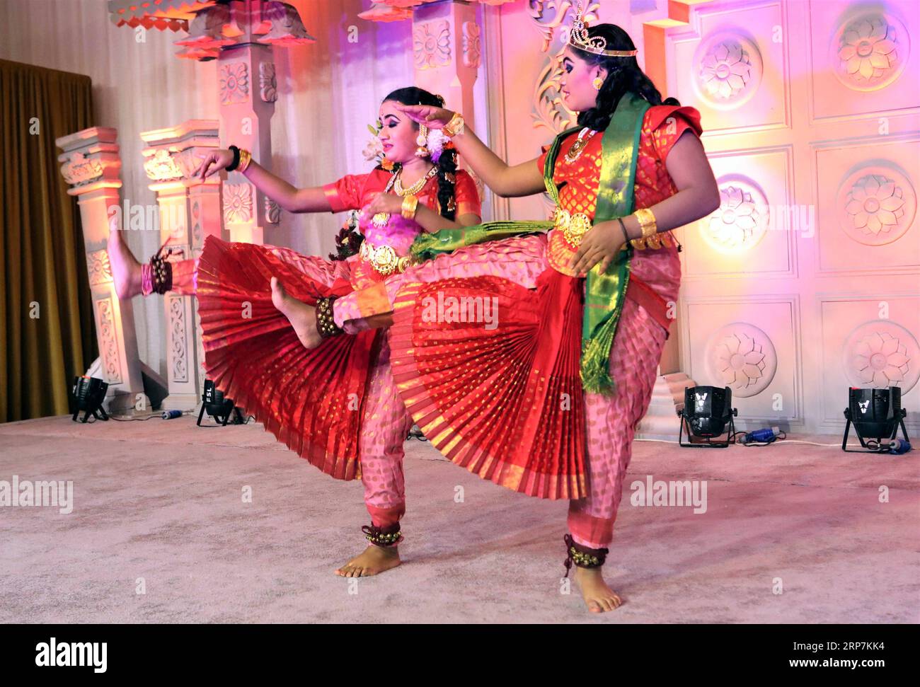 (190208) -- HAWALLI GOVERNORATE (KUWAIT), Feb. 8, 2019 -- Sri Lankan artists perform at a folklore and fashion show in Hawalli Governorate, Kuwait, on Feb. 7, 2019. The Embassy of Sri Lanka in Kuwait held a folklore and fashion show to celebrate the National Day of Sri Lanka here on Thursday. ) KUWAIT-HAWALLI GOVERNORATE-SRI LANKA-FOLKLORE AND FASHION SHOW JosephxShagra PUBLICATIONxNOTxINxCHN Stock Photo