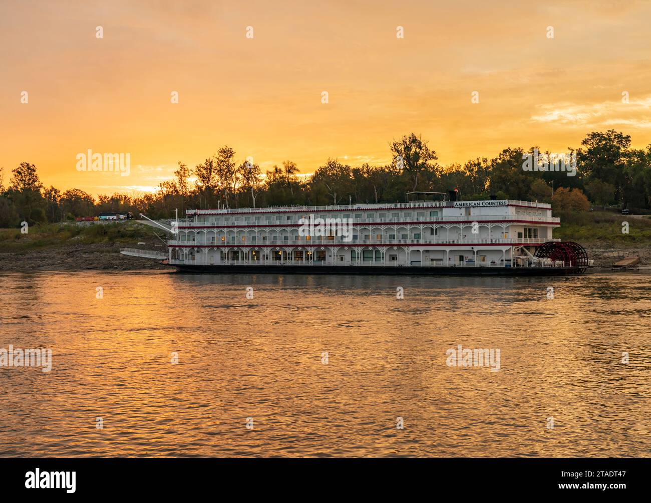 Memphis, TN - 23 October 2023: American Countess cruise boat docked by slipway in low water conditions on Mississippi river in Tennessee Stock Photo