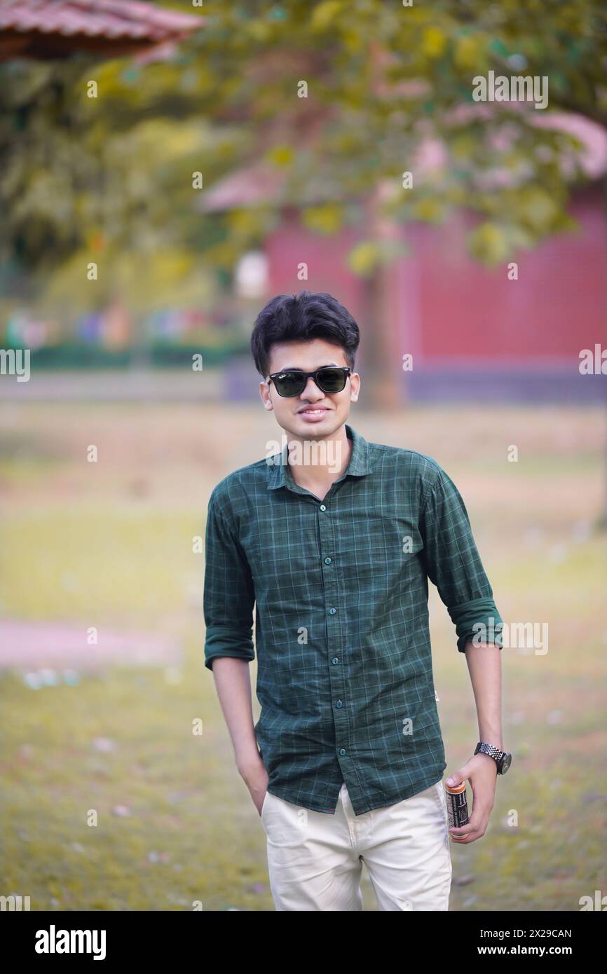 7580+ Best Bangladeshi  Boy Pictures | Free Handsome Boy & Beautiful Boy in the Bangladesh | Download Free hi-res Stock Images on Alamy Stock Photo