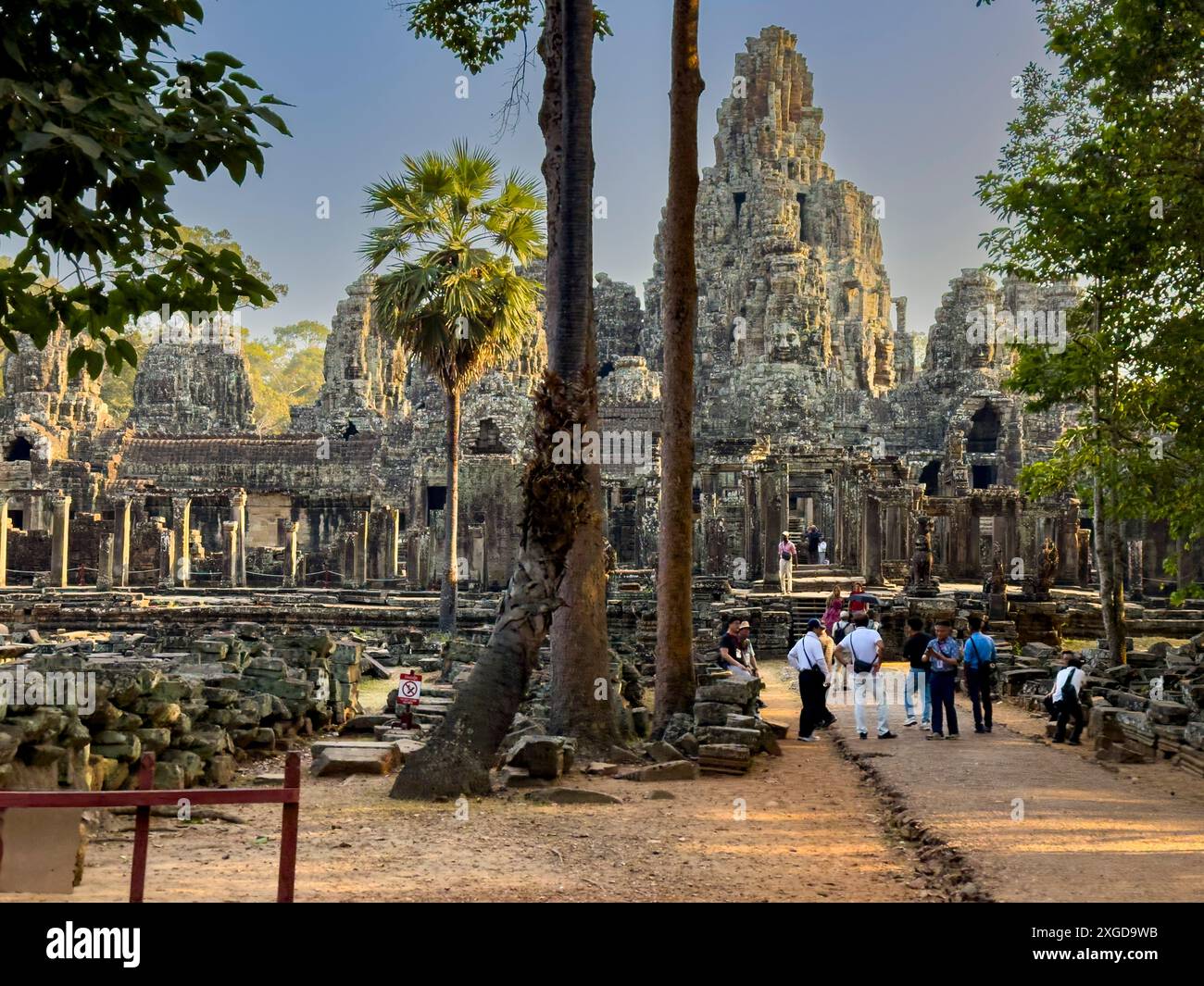 Bayon, the late 12th century state temple of king Jayavarman VII, UNESCO World Heritage Site, standing in the middle of Angkor Thom, Cambodia, Indochi Stock Photo