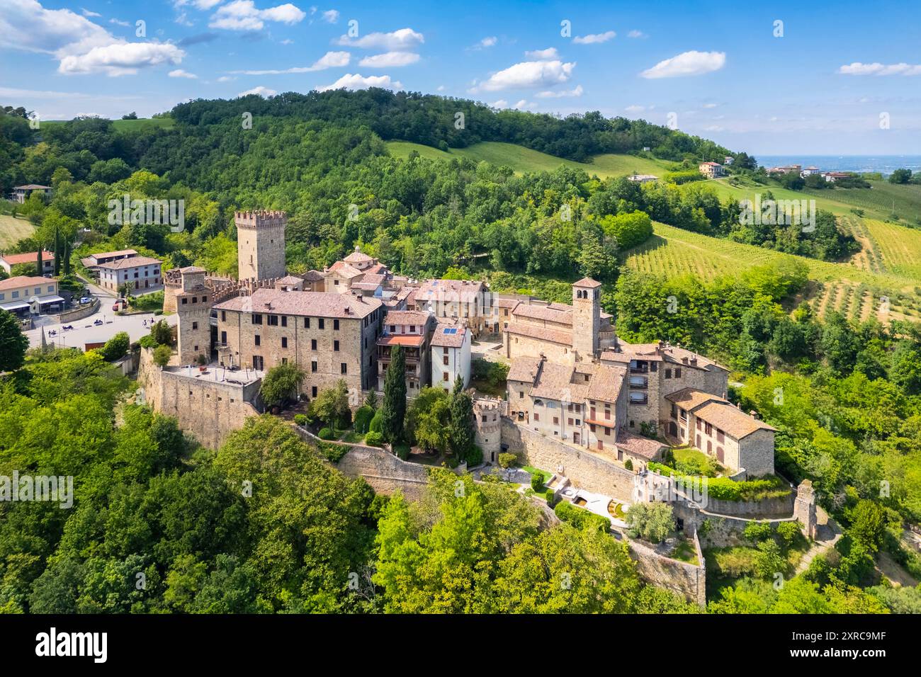 Aerial view of the medieval castle and village of Vigoleno, Piacenza district, Emilia-Romagna, Italy, Stock Photo