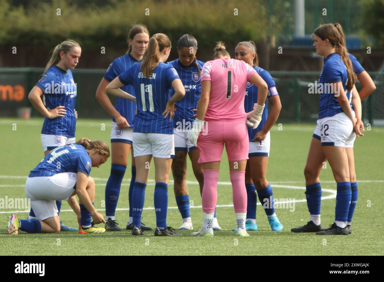 Ipswich players talk Oxford United Women FC v Ipswich Town FC Women FA Women's National League 18 August 2024 at Oxford City FC Stock Photo