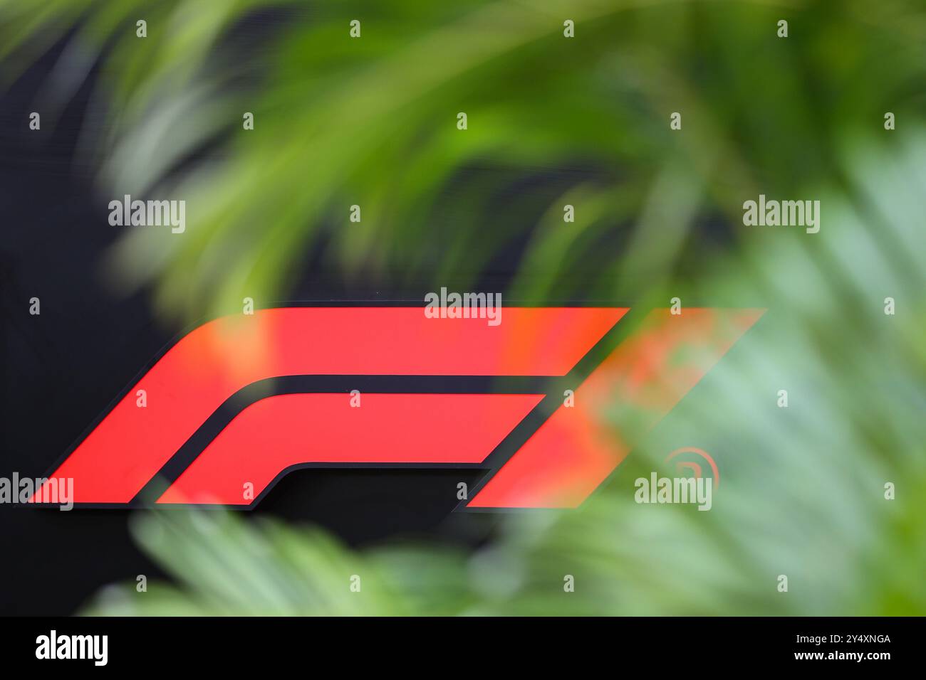 F1 logo during the 2024 Formula 1 Singapore Grand Prix, 18th round of the 2024 Formula 1 World Championship from September 20 to 22, 2024 at the Singapore Circuit. (Philippe Nanchino/SPP) Credit: SPP Sport Press Photo. /Alamy Live News Stock Photo