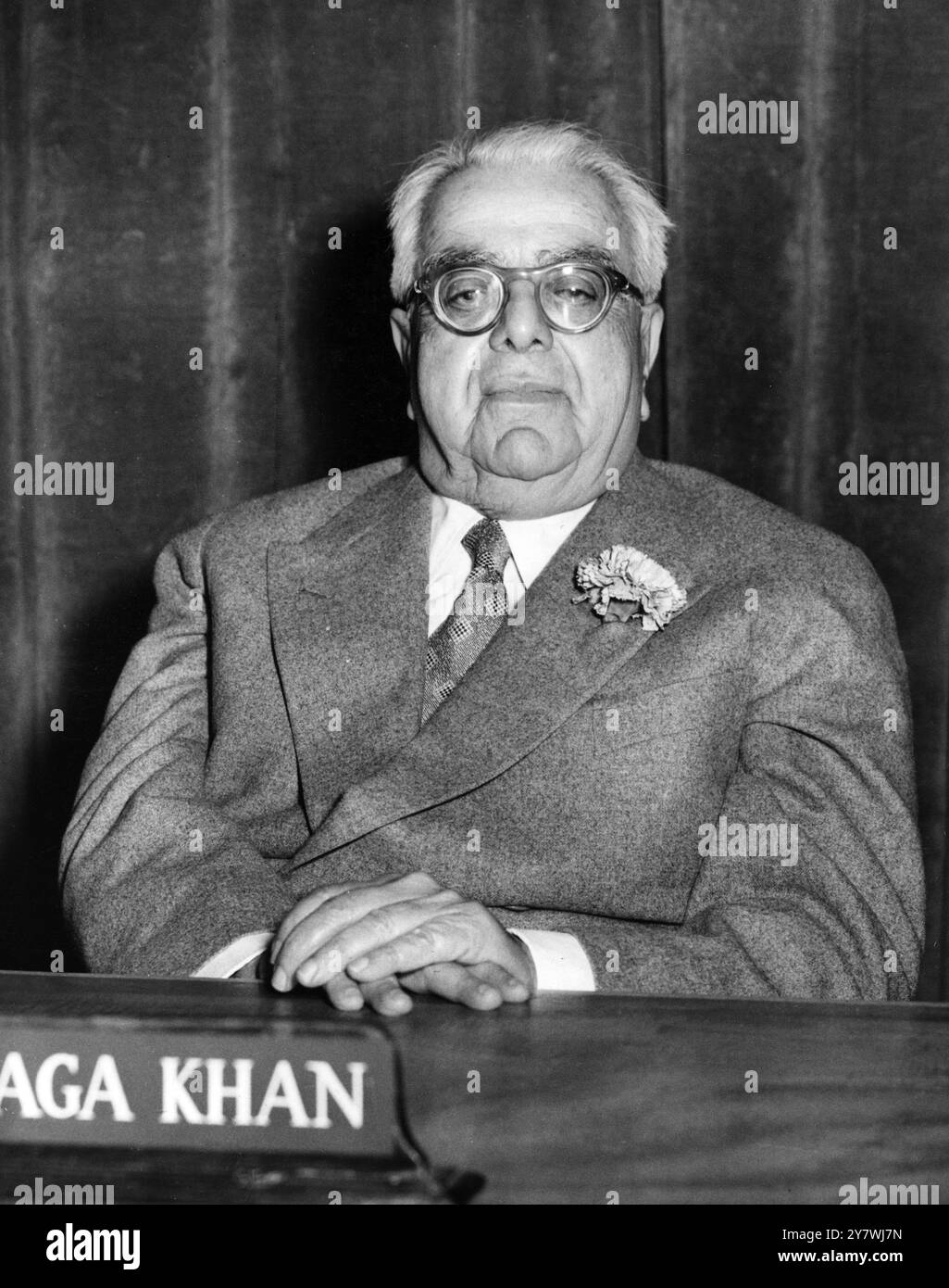 Sultan Mahommed Shah : 2 November 1877 - 11 July 1957   Aga Khan III , seen here at Lime Grove television studios , London , England as he made his first studio appearance on TV . He was taking part in Press Conference answering questions put to him by a panel of journalists in an unscripted interview 22 June 1954 Stock Photo