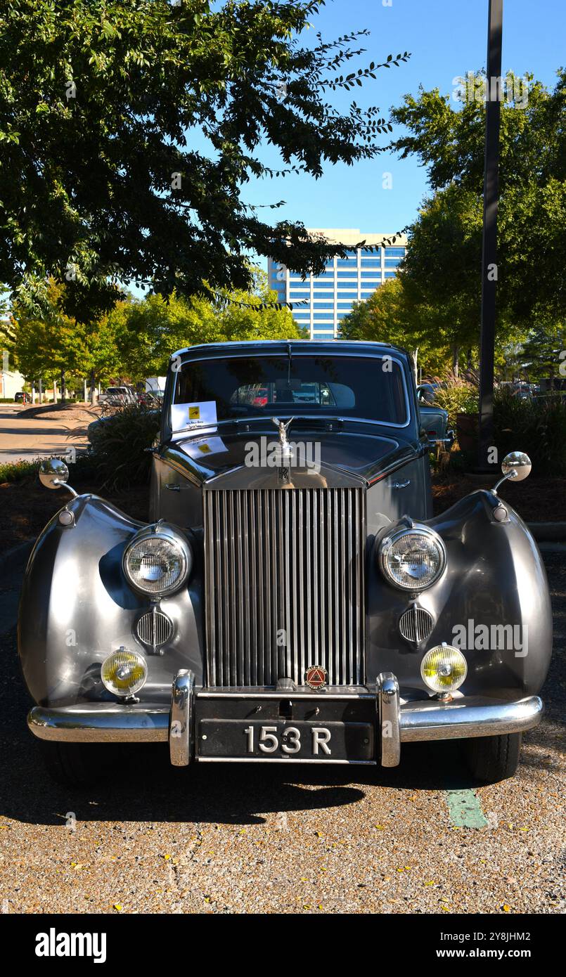 An exquisite 1954 Rolls Royce Silver Dawn. Stock Photo