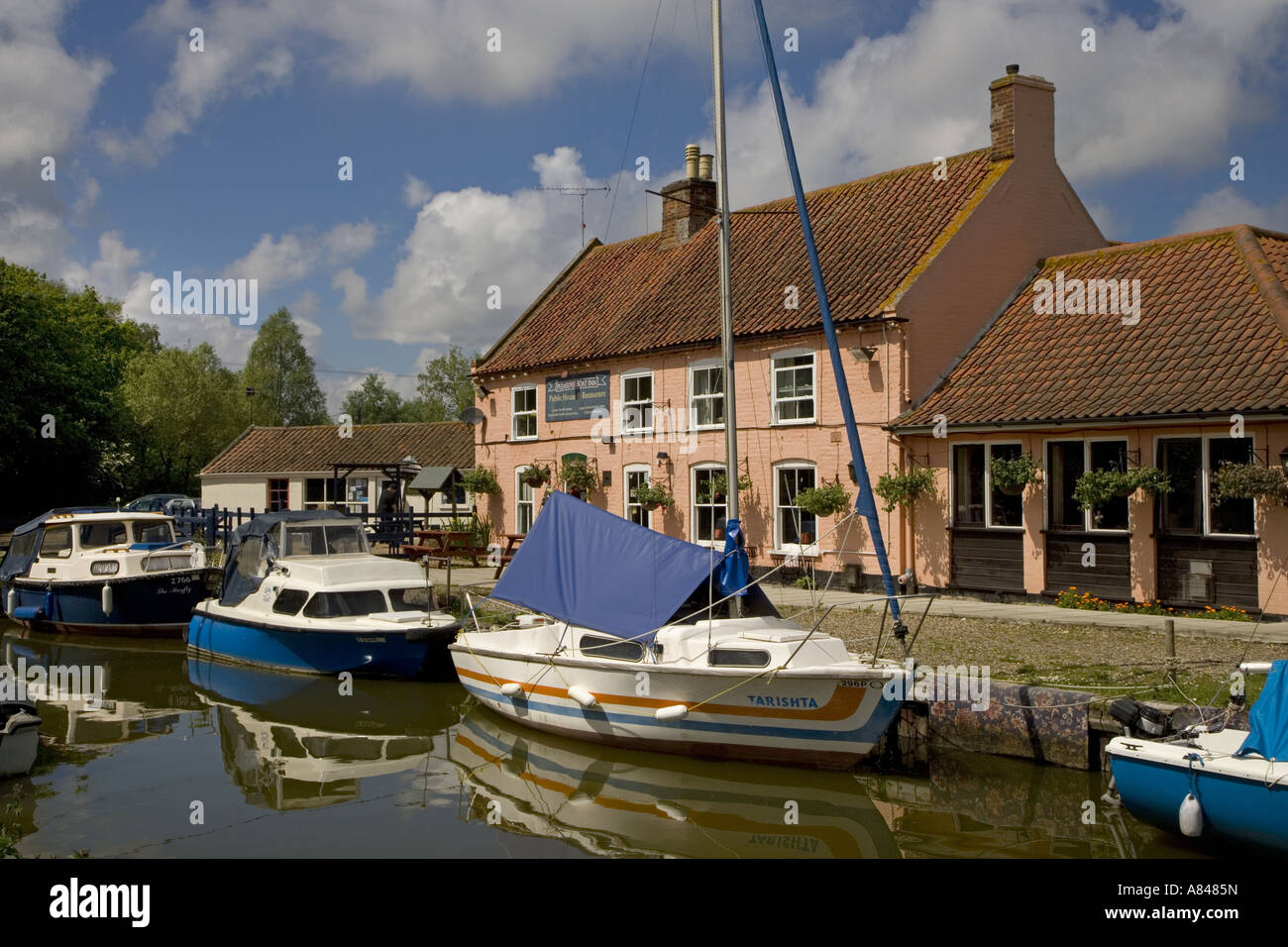 Pleasure Boat Inn Hickling Norfolk Stock Photo