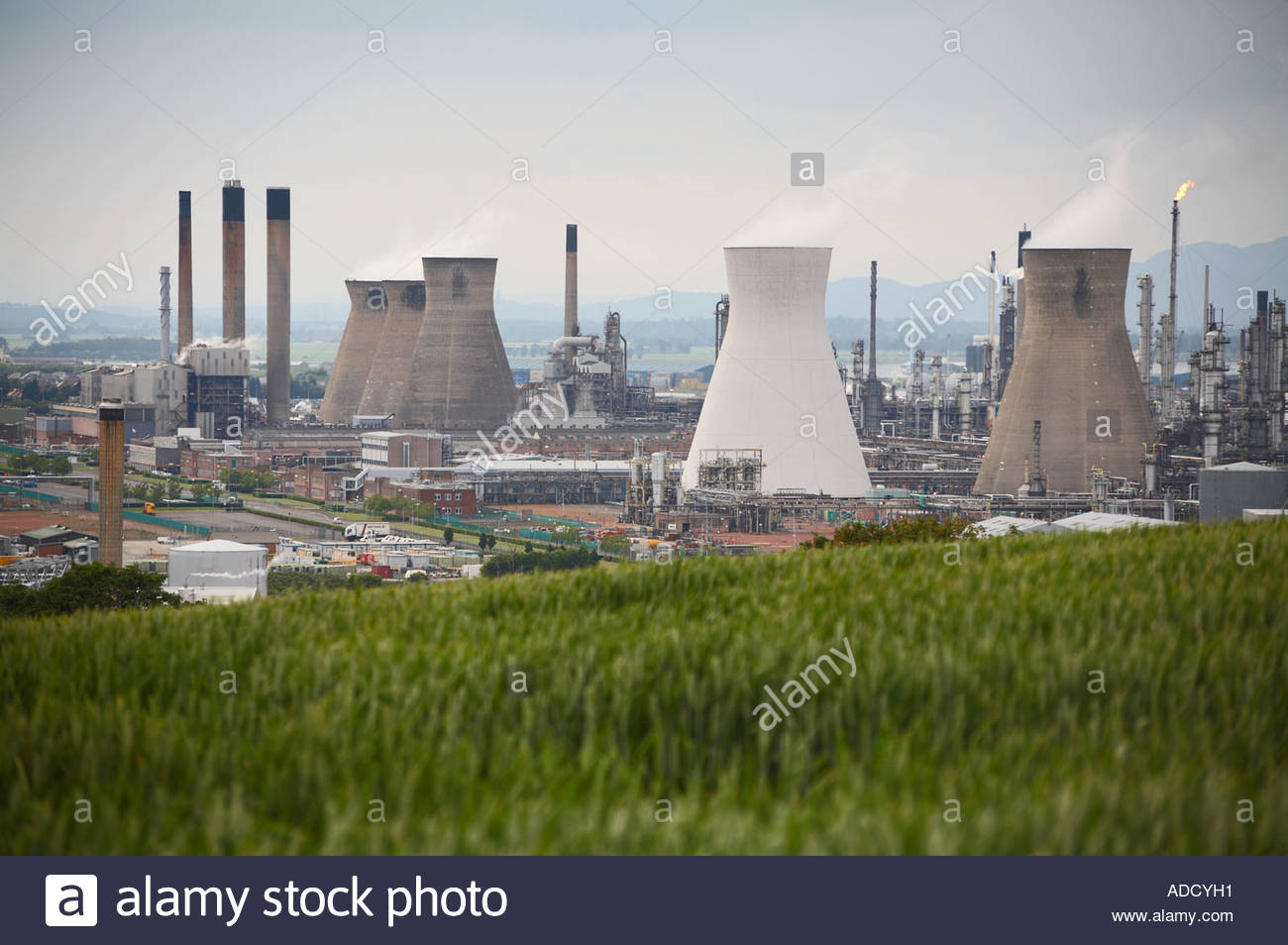 Grangemouth petrochemical plant, SCOTLAND Stock Photo