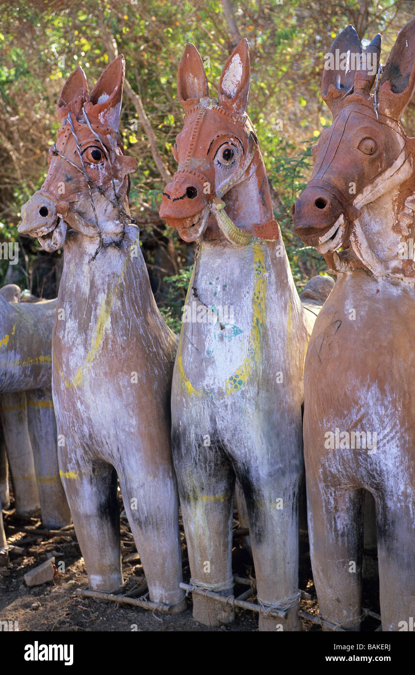 India, Tamil Nadu State, Chettinad Region, Palaiyur, protector god of fields and villages, clay horses dedicated to ayanar Stock Photo