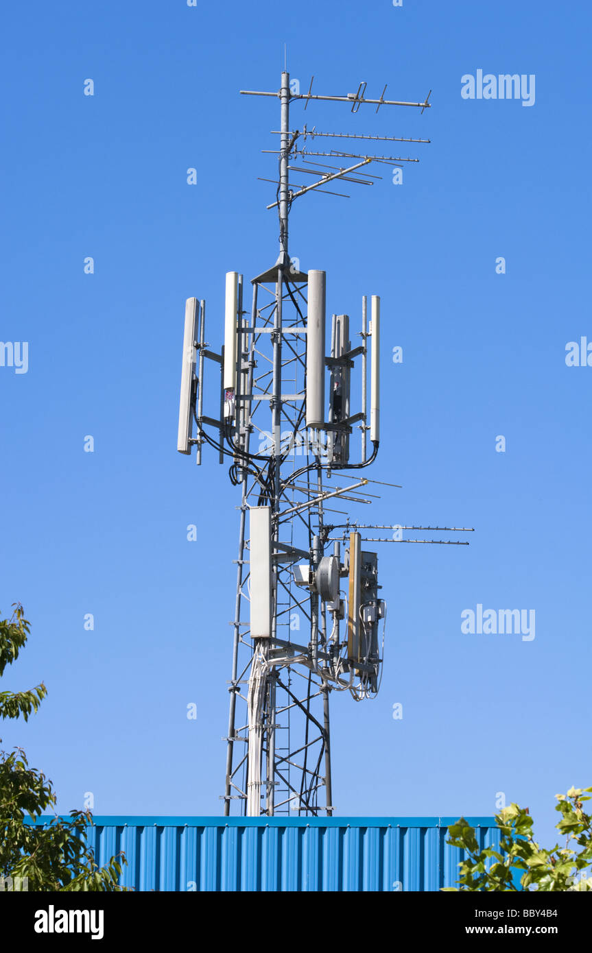 Mobile mast, Tachbrook Park Drive, Leamington Spa, Warwickshire, UK. Stock Photo