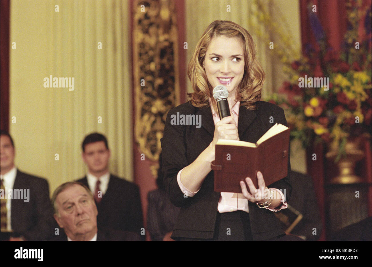 MR DEEDS -2002 WINONA RYDER Stock Photo