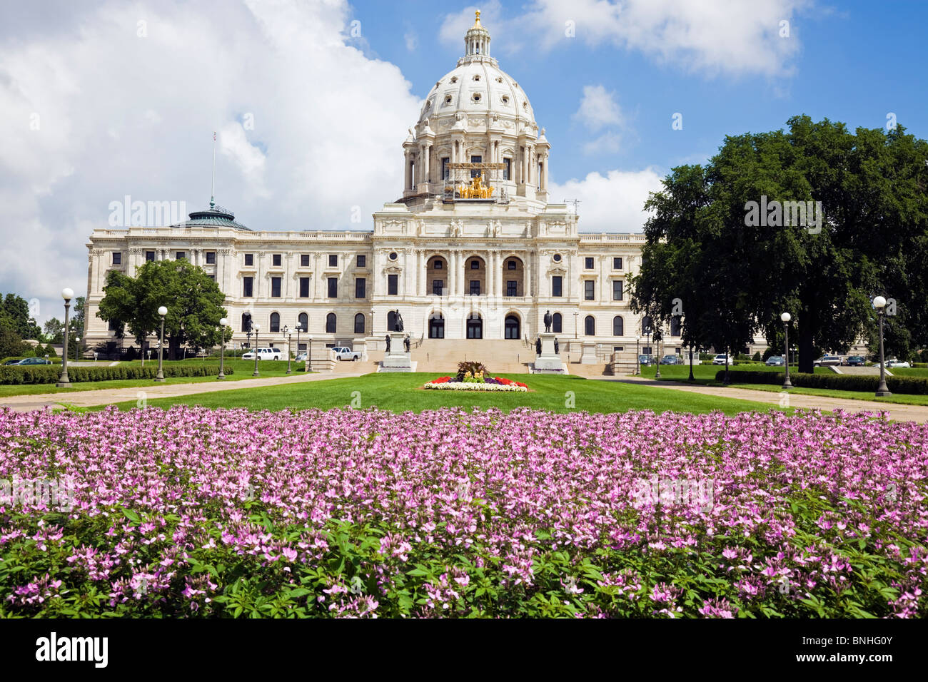 Flowers in front of State Capitol of Minnesota Stock Photo