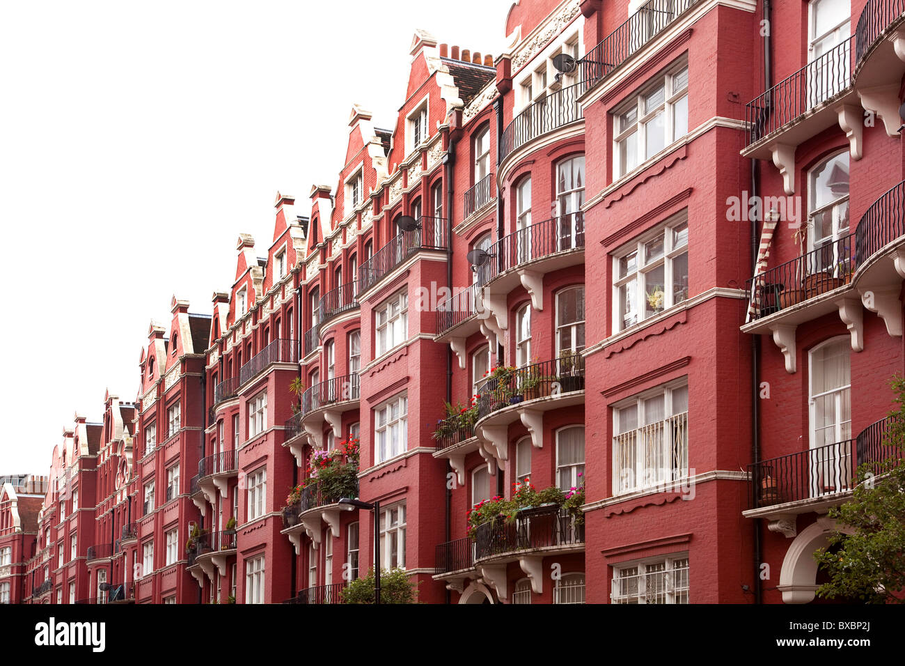 Row of houses with brick buildings, Victorian style, in London, England, United Kingdom, Europe Stock Photo