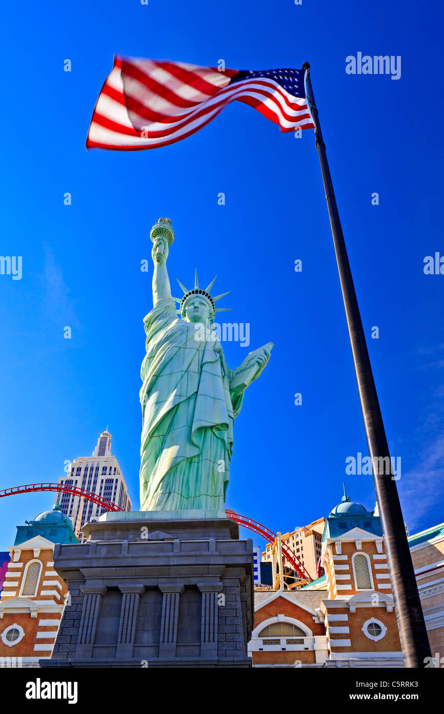 Liberty Statue, New York New York Casino with American Flag, Las Vegas, Nevada, USA Stock Photo