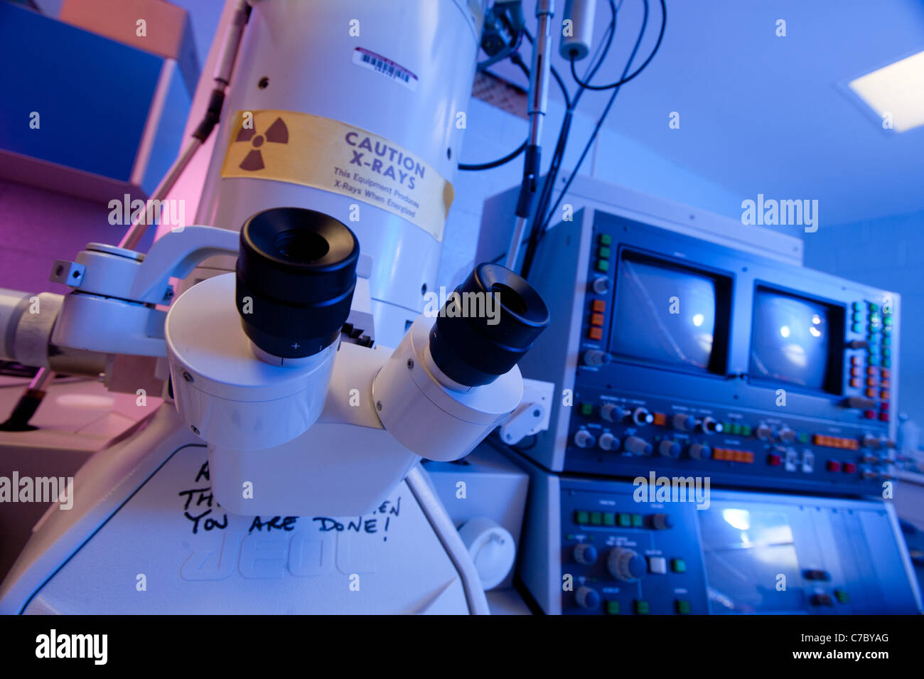 electron microscope in a science lab Stock Photo