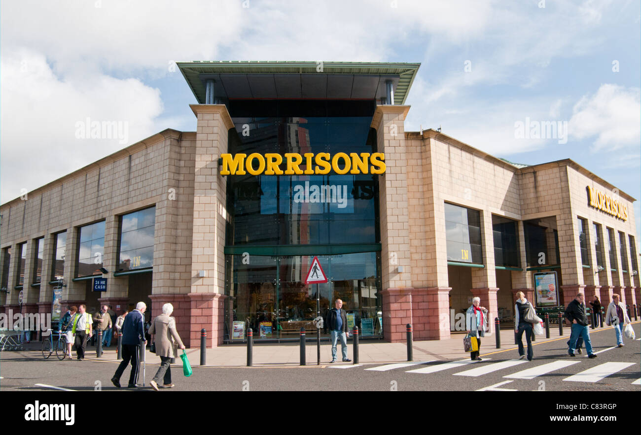 External view of the Morrisons Supermarket, Glasgow - Anniesland Stock Photo