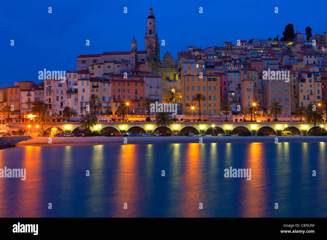 Menton, France, Europe, Côte d'Azur, Provence, Alpes-Maritimes, sea, Mediterranean Sea, beach, seashore, town, city, Old Town, h Stock Photo