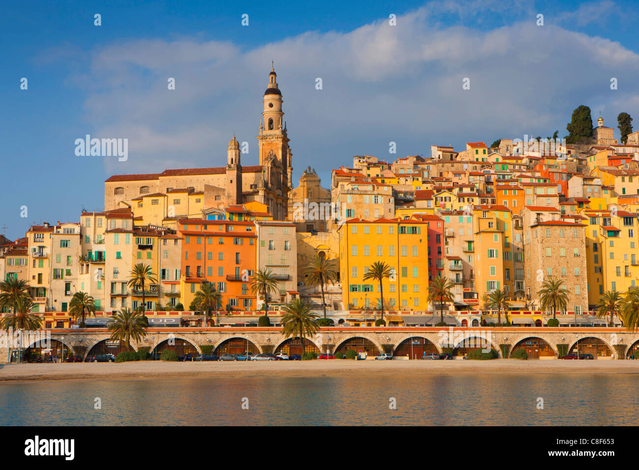 Menton, France, Europe, Côte d'Azur, Provence, Alpes-Maritimes, sea, Mediterranean Sea, beach, seashore, town, city, Old Town, h Stock Photo