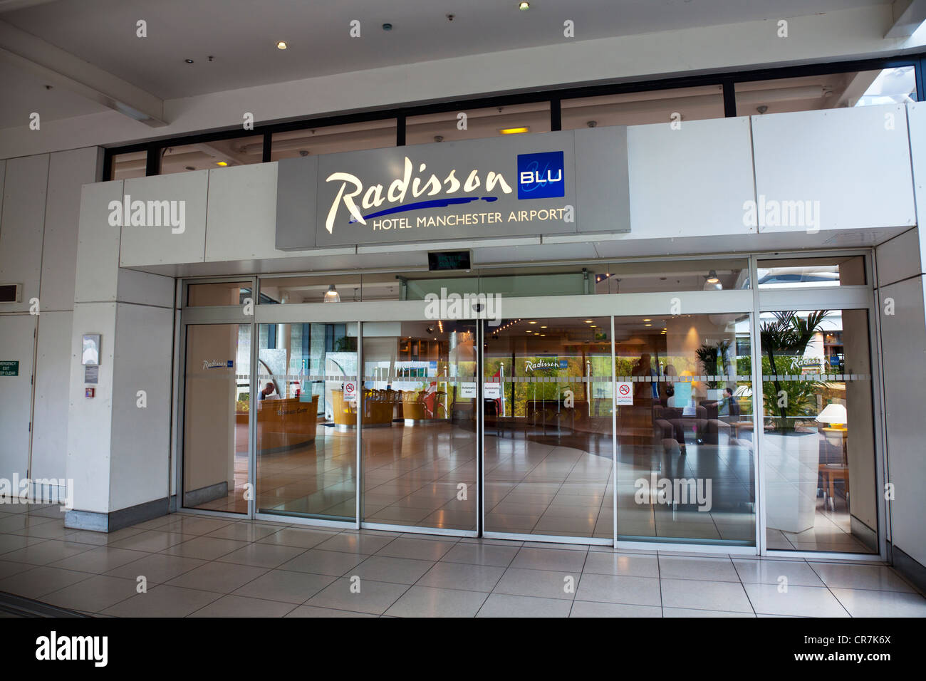 Radisson Hotel, Manchester Airport, Terminal 2 Stock Photo