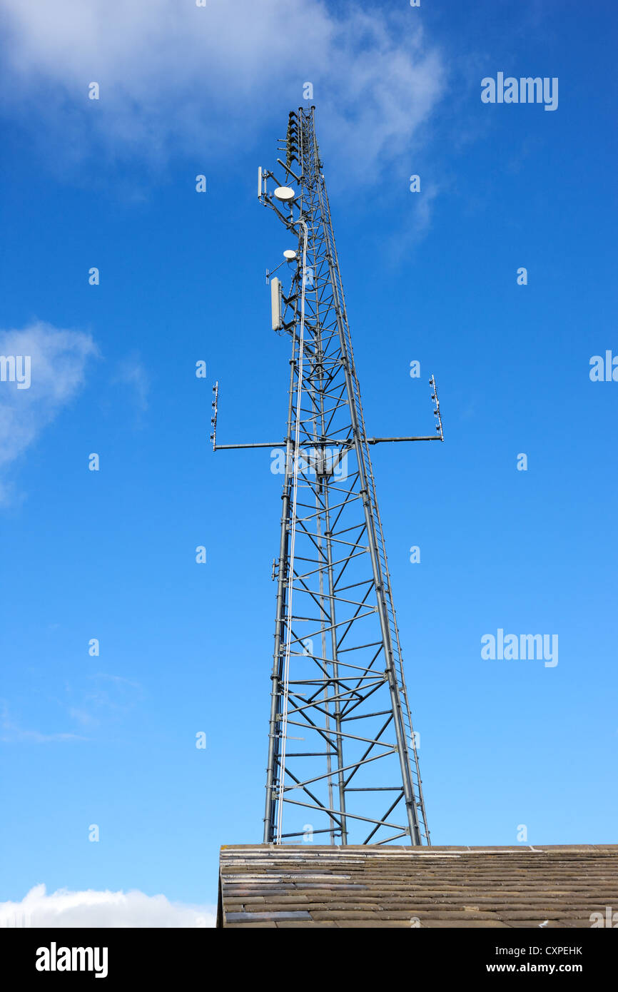 Arqiva Relay Station mast at Kettlewell, North Yorkshire. Stock Photo