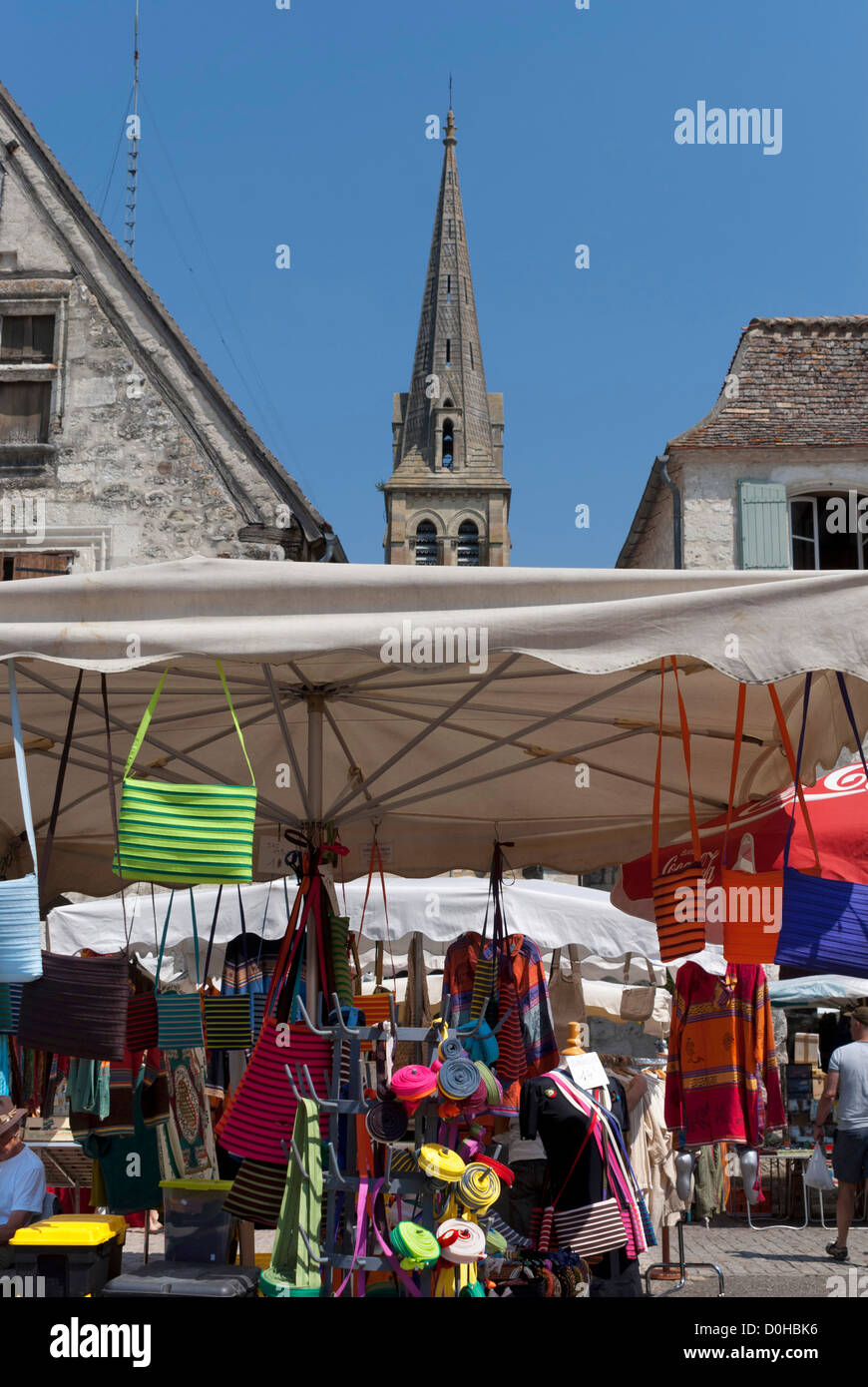 Market day in Eymet, a Bastide town in the Dordogne region of France Stock Photo