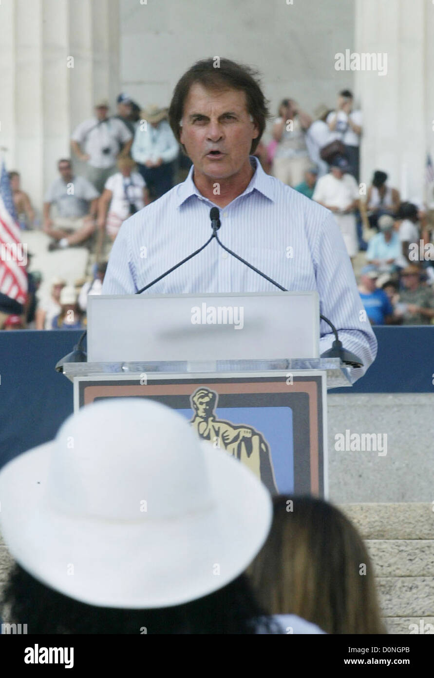 St. Louis Cardinals manager Tony La Russa Rally honouring America's ...