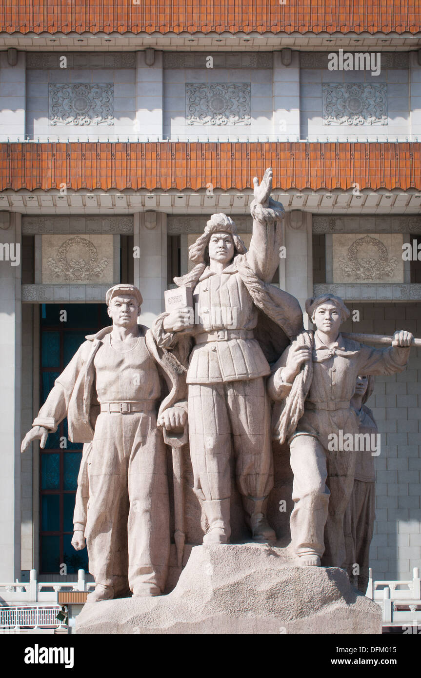 One of the revolutionary statues located near the entrance of the Chairman Mao Memorial Hall (Mausoleum of Mao Zedong) n Beijing Stock Photo