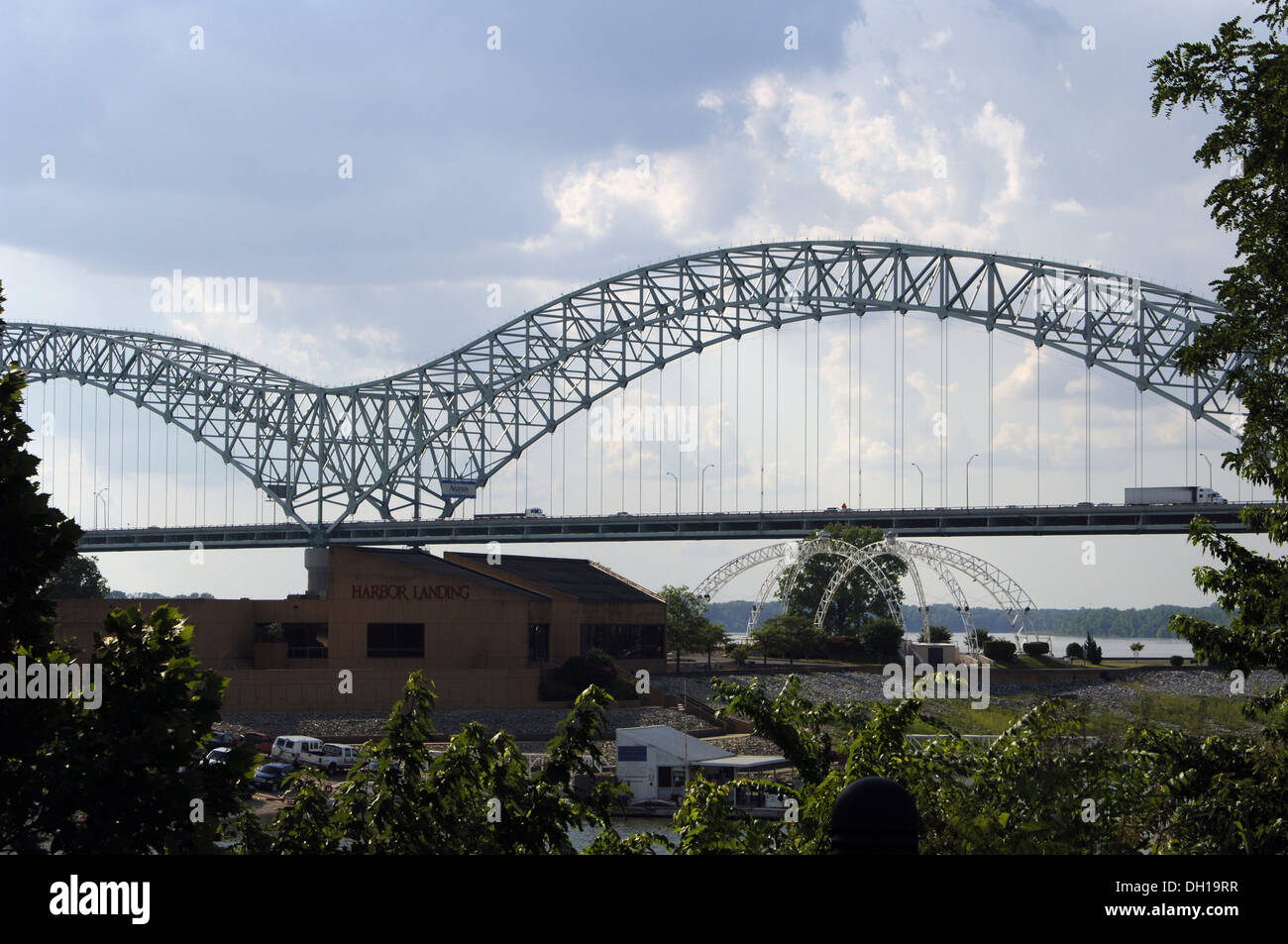 USA. Tennessee. Memphis. The Hernando de Soto Bridge over Mississippi river. Stock Photo