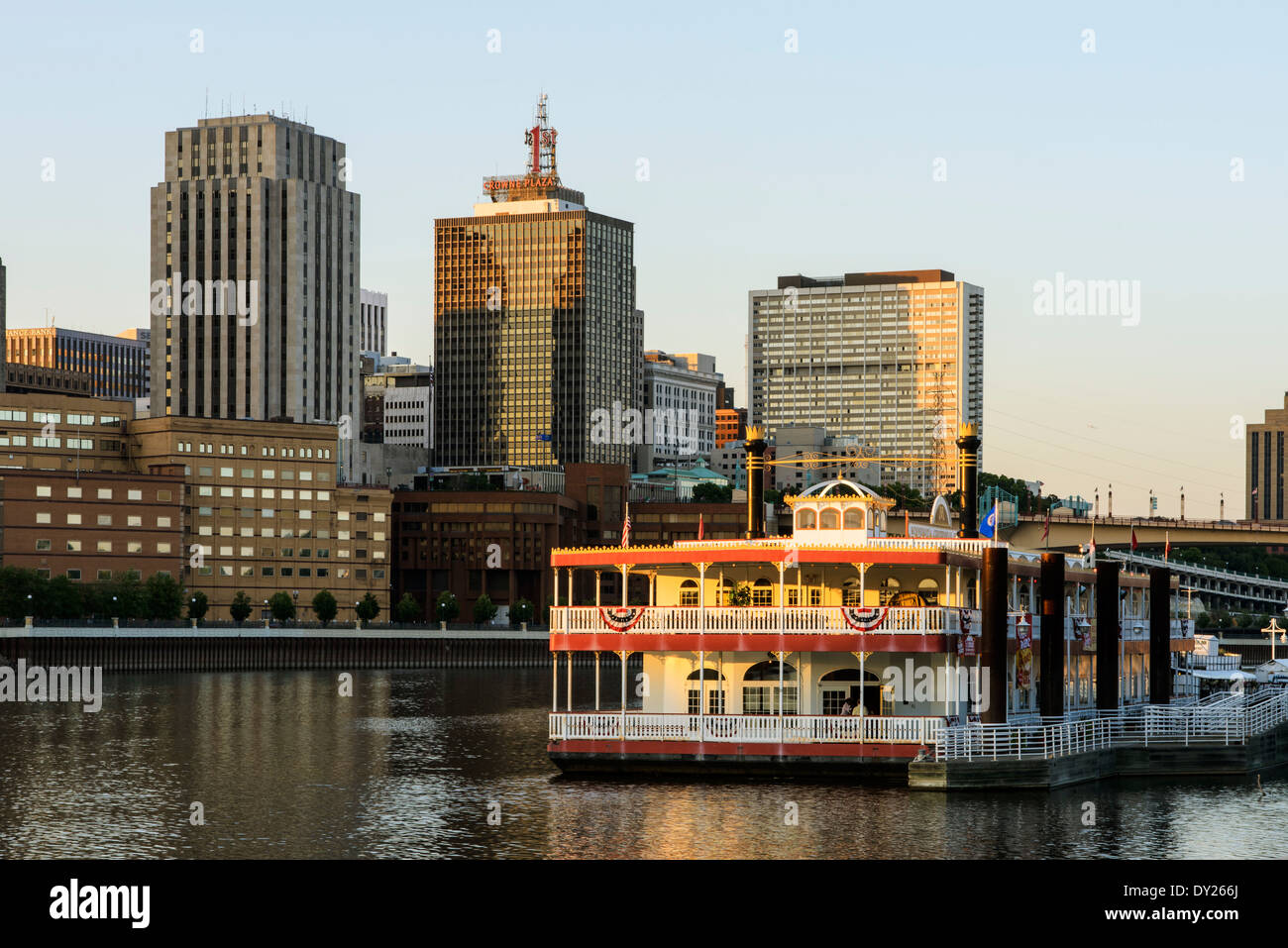 Saint Paul, Minnesota skyline with river boat. Stock Photo