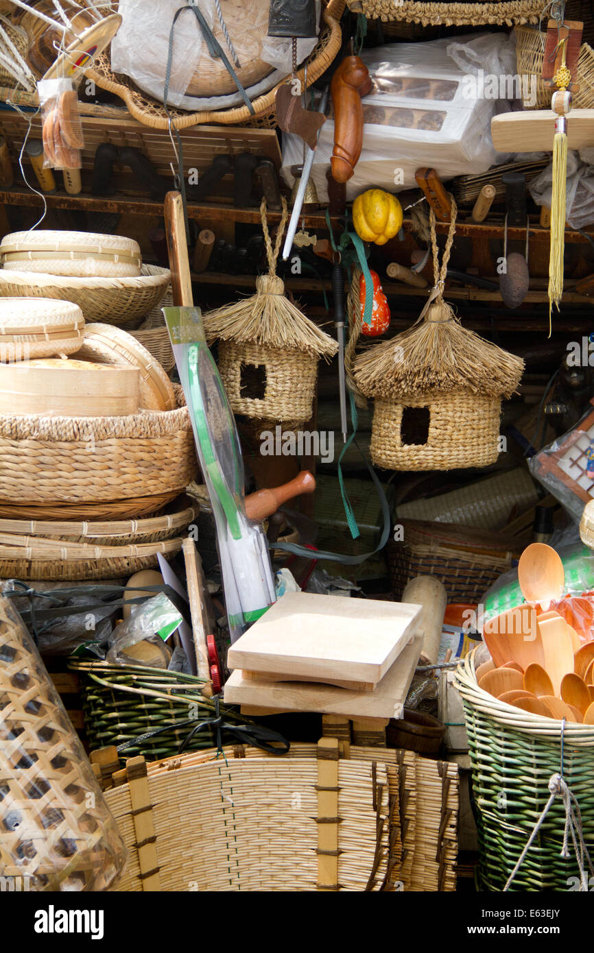 Street trader stall in Seoul, South Korea Stock Photo