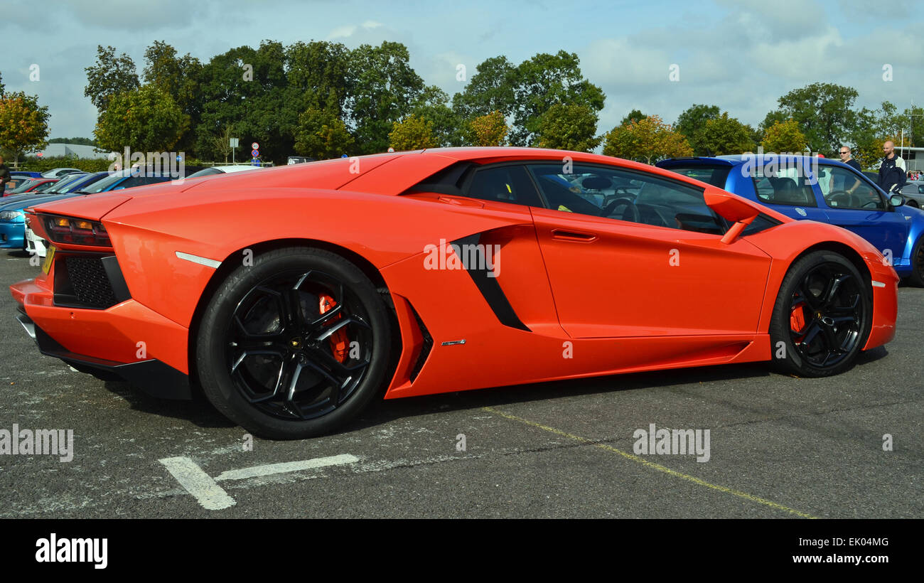 Orange lamborghini hi-res stock photography and images - Alamy